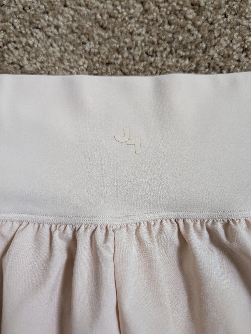 JoyLab Crossover Pleated Side Woven Shorts - Picture 4 of 5